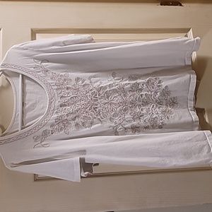 Womens plus size top 2X